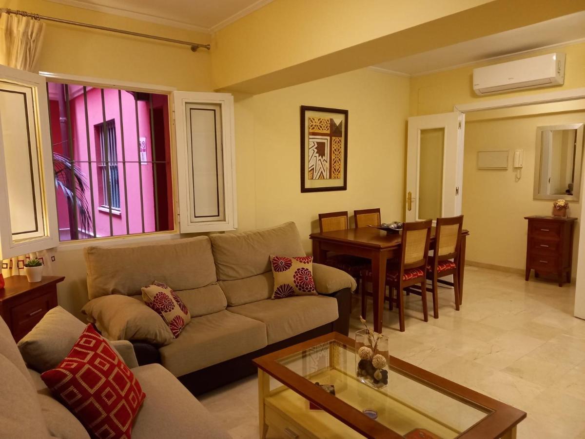 Apartamento Sauceda 7 Sevilla Bagian luar foto