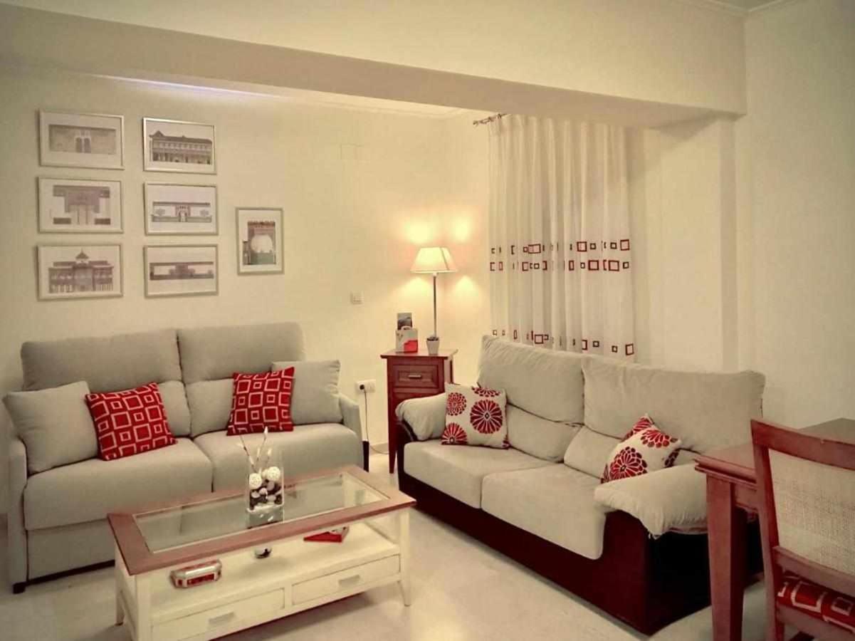 Apartamento Sauceda 7 Apartment Sevilla Bagian luar foto