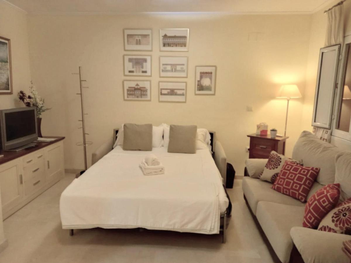 Apartamento Sauceda 7 Apartment Sevilla Bagian luar foto